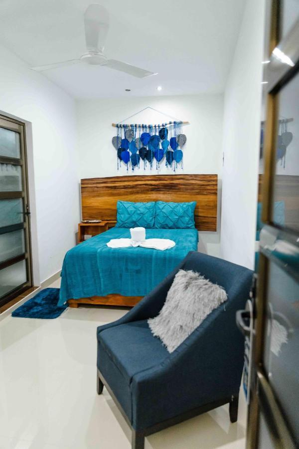 בקאלאר Hotel Naomi City Center מראה חיצוני תמונה