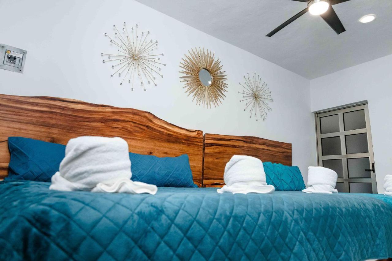 בקאלאר Hotel Naomi City Center מראה חיצוני תמונה
